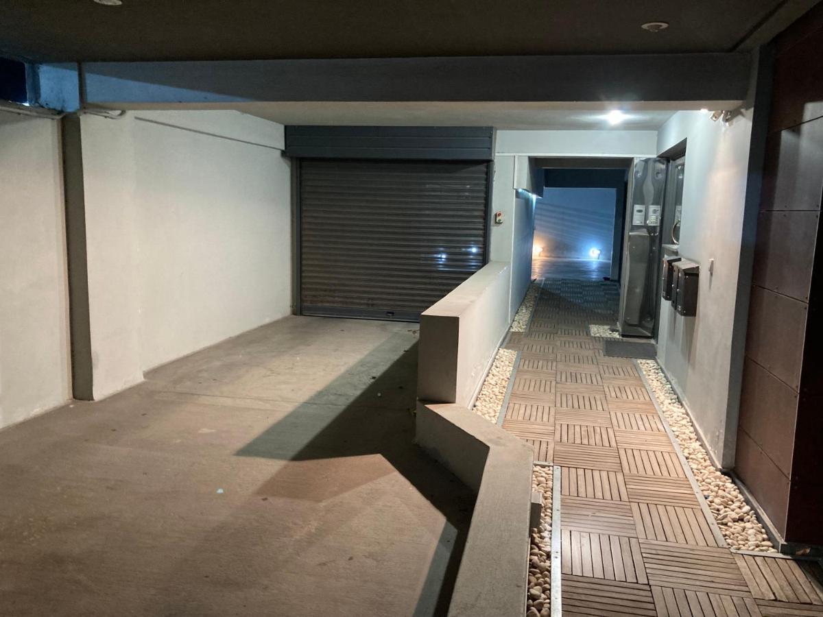 A-10 Modern & Luminous - 2Bd Athens' Party District Apartment Exterior photo